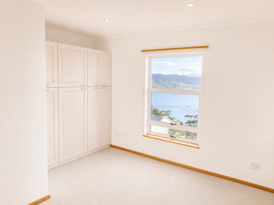 To Let 3 Bedroom Property for Rent in Simons Kloof Western Cape